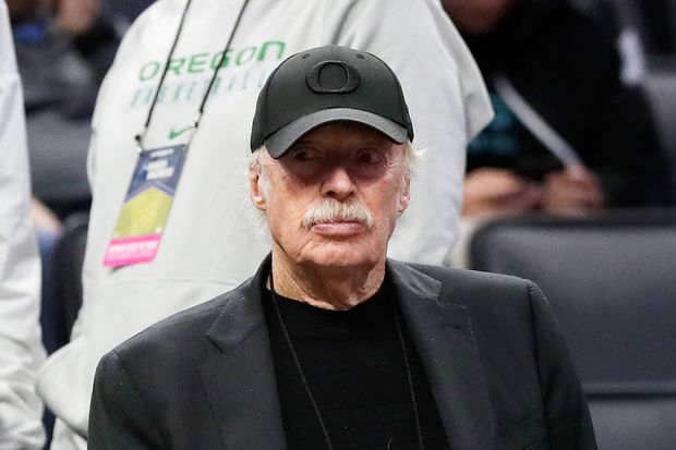 Phil Knight to Sell Oregon Ducks
